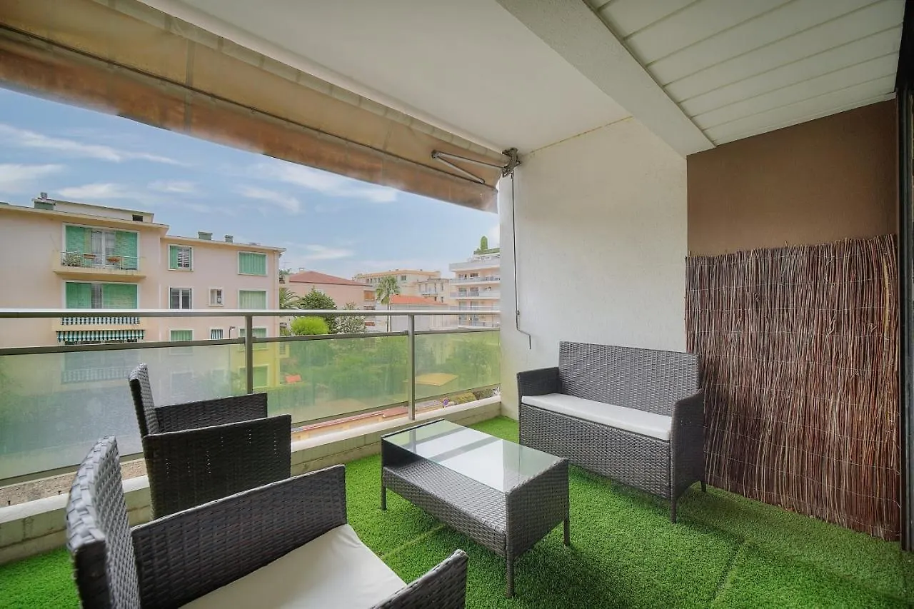 Immogroom - Terrace - Near Shops - Parking - Wifi - Ac Livingroom Cannes 0*,